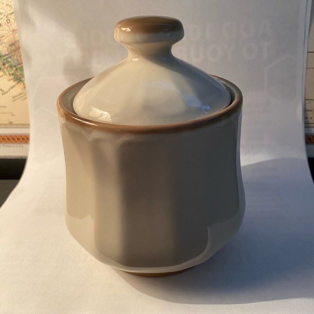 Vintage Renaissance 275 Cafe Japan Stoneware Coffee Lidded Sugar Bowl Beige
